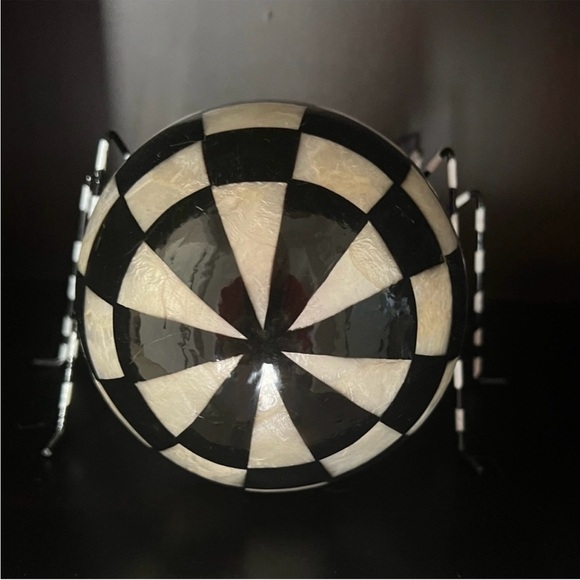 Mackenzie-Childs Spider - Courtly Capiz Spider NEW with original box! ๐ค๐ค - Picture 7 of 10